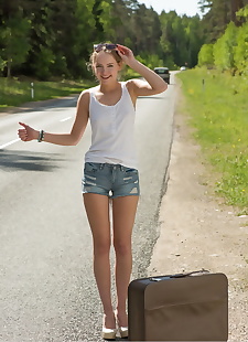  xxx pics Teen hitchhiker Faina Bona gets, ass , outdoor 
